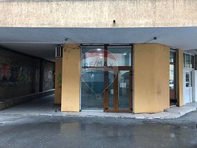 Vânzare spaţiu comercial