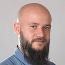 Adrian Suteu Agent imobiliar din agenţia Grup de Lux
