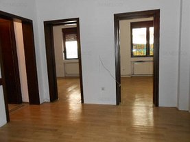 Apartament de vânzare 4 camere, în Bucuresti, zona Rosetti