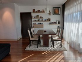 Apartament de vânzare 4 camere, în Bucureşti, zona Herăstrău