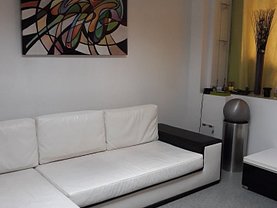 Apartament de vânzare 2 camere, în Arad, zona Romanilor