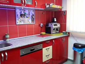 Apartament de vânzare 2 camere, în Arad, zona Romanilor