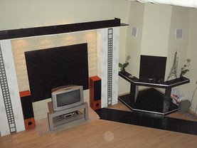 Casa de închiriat 4 camere, în Arad, zona Functionarilor