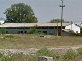 Vânzare spaţiu industrial
