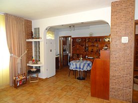 Apartament de închiriat 3 camere, în Constanţa, zona Gara