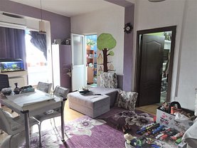Apartament de vânzare 3 camere, în Constanţa, zona Cazino