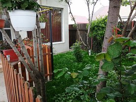 Casa de vânzare 5 camere, în Lumina
