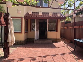 Casa de vânzare 3 camere, în Constanta, zona Bratianu
