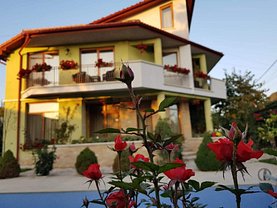 Casa de vânzare 6 camere, în Mamaia-Sat, zona Central
