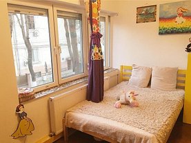 Apartament de vânzare 2 camere, în Bucuresti, zona Calea Calarasilor