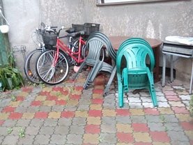 Apartament de vânzare 3 camere, în Bucuresti, zona Dristor