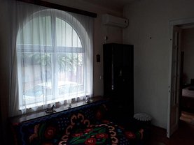 Casa de vânzare 6 camere, în Bucuresti, zona Mitropolie