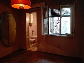 Casa de vânzare 4 camere, în Bucuresti, zona Regie