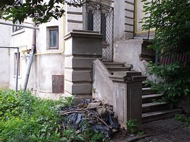 Casa de vânzare 4 camere, în Bucuresti, zona Dacia