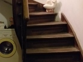 Casa de vânzare 5 camere, în Bucureşti, zona Matei Voievod