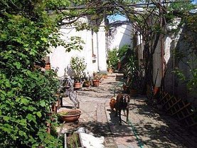 Casa de vânzare 4 camere, în Bucureşti, zona Dorobanţi