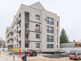 Apartament de vânzare 2 camere, în Bucureşti, zona Militari