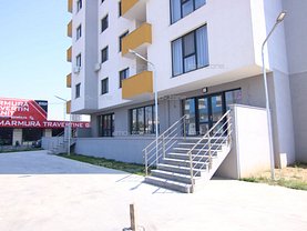 Vânzare spaţiu comercial