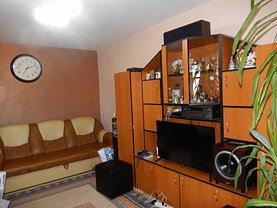 Apartament de vânzare 3 camere, în Bucureşti, zona Drumul Taberei