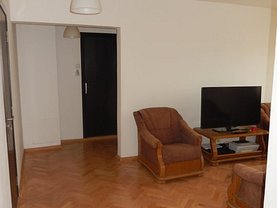 Apartament de închiriat 3 camere, în Bucureşti, zona Victoriei