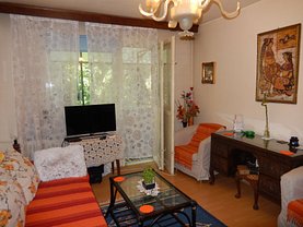 Apartament de vânzare 4 camere, în Bucureşti, zona Drumul Taberei