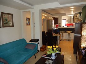 Apartament de vanzare 3 camere, în Bucuresti, zona Beller