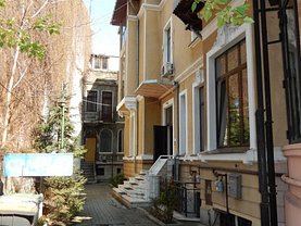 Casa de vânzare 9 camere, în Bucuresti, zona Armeneasca