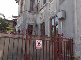 Casa de vânzare 10 camere, în Bucureşti, zona Foişorul de Foc