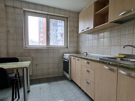 Apartament de vânzare 3 camere, în Bucuresti, zona Dorobanti