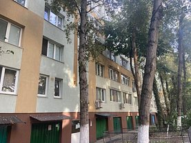 Apartament de vânzare 3 camere, în Bucureşti, zona Drumul Taberei