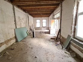 Casa de vânzare 6 camere, în Bucureşti, zona Dorobanţi