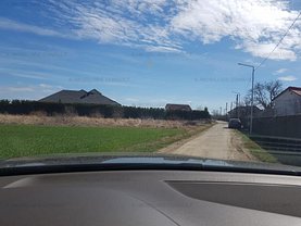 Teren constructii de vânzare, în Izvorani