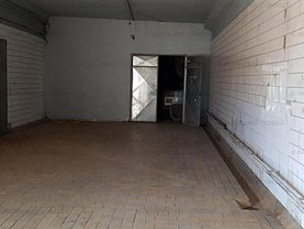 Închiriere spaţiu industrial
