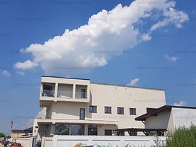 Vânzare spaţiu industrial