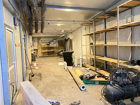 Închiriere spaţiu industrial
