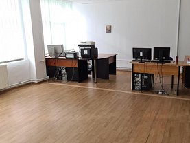 Închiriere birou