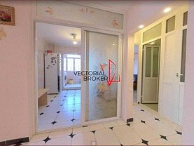 Apartament de vânzare 3 camere, în Bucureşti, zona Berceni