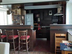 Apartament de închiriat 4 camere, în Bucureşti, zona Theodor Pallady