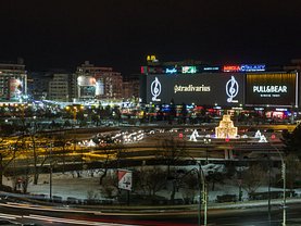 Apartament de închiriat 4 camere, în Bucuresti, zona Unirii
