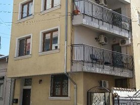 Casa de închiriat 10 camere, în Bucuresti, zona Armeneasca