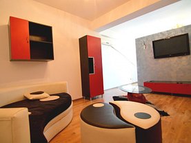Apartament de vânzare 2 camere, în Dobroeşti, zona Central