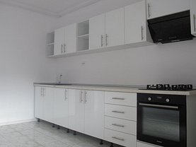 Apartament de închiriat 3 camere, în Bucuresti, zona Vitan Mall