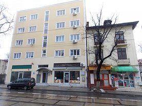Închiriere spaţiu comercial