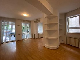 Apartament de închiriat 5 camere, în Bucureşti, zona Primăverii