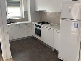 Casa de vânzare 4 camere, în Bucureşti, zona Pipera