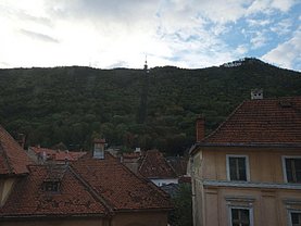 Apartament de vânzare 2 camere, în Braşov, zona Centrul Istoric