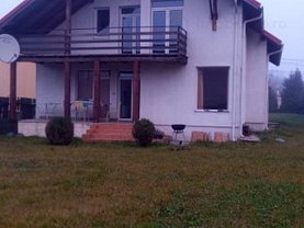 Casa de închiriat 6 camere, în Hărman
