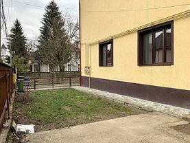 Casa de închiriat 3 camere, în Brasov, zona Noua