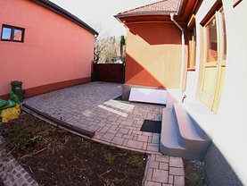 Casa de inchiriat 3 camere, în Brasov, zona Centrul Civic