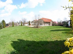 Casa de inchiriat 4 camere, în Sacele, zona Bunloc